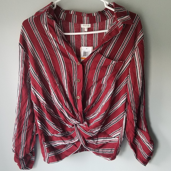 Bundle of 4 NWT Juniors Size Small Shirt - Picture 5 of 12